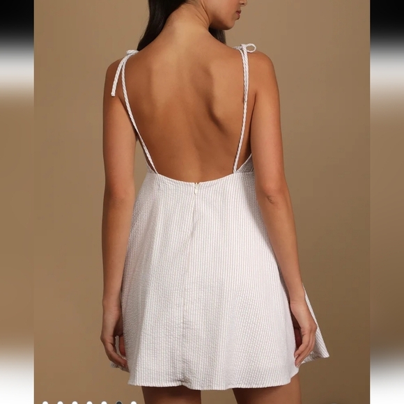 NWT Down the Horizon Beige Striped Tie Strap Skater Dress Size Medium - Picture 3 of 13